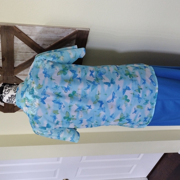 Dress - Picture 4 of 11